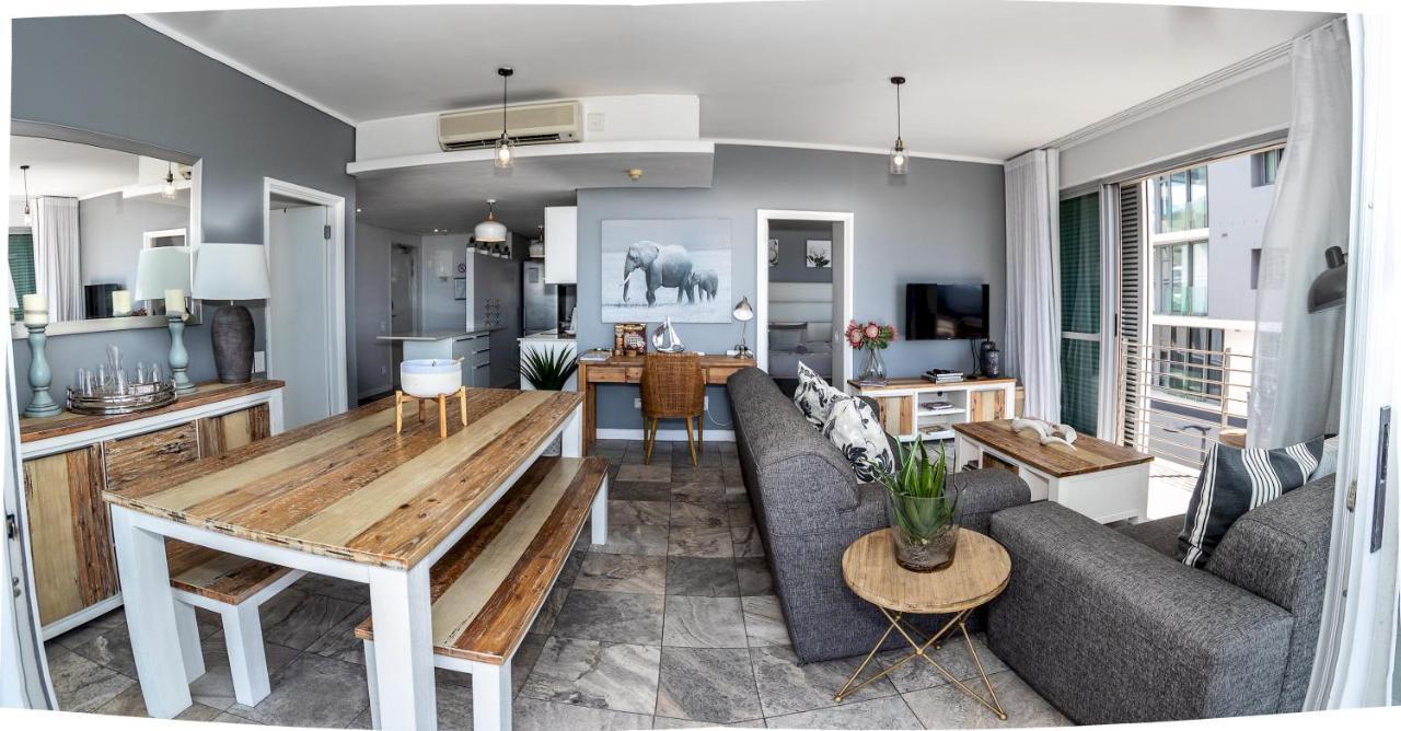 Apartment 316 Harbour Bridge, Luxurious 2 Bedroom *