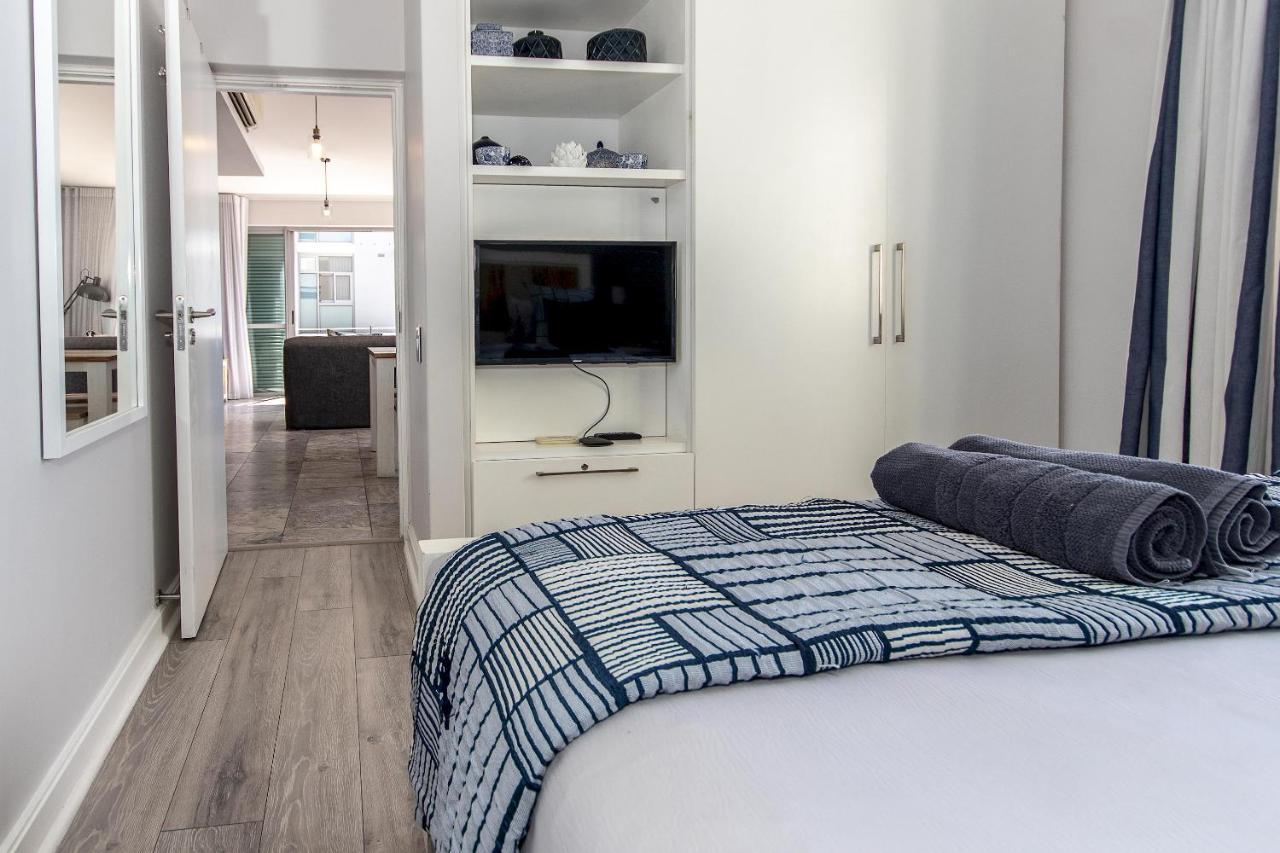 Apartment 316 Harbour Bridge, Luxurious 2 Bedroom Cape Town