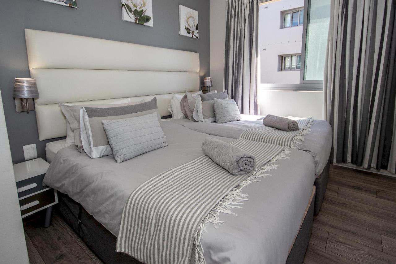 316 Harbour Bridge, Luxurious 2 Bedroom * Cape Town