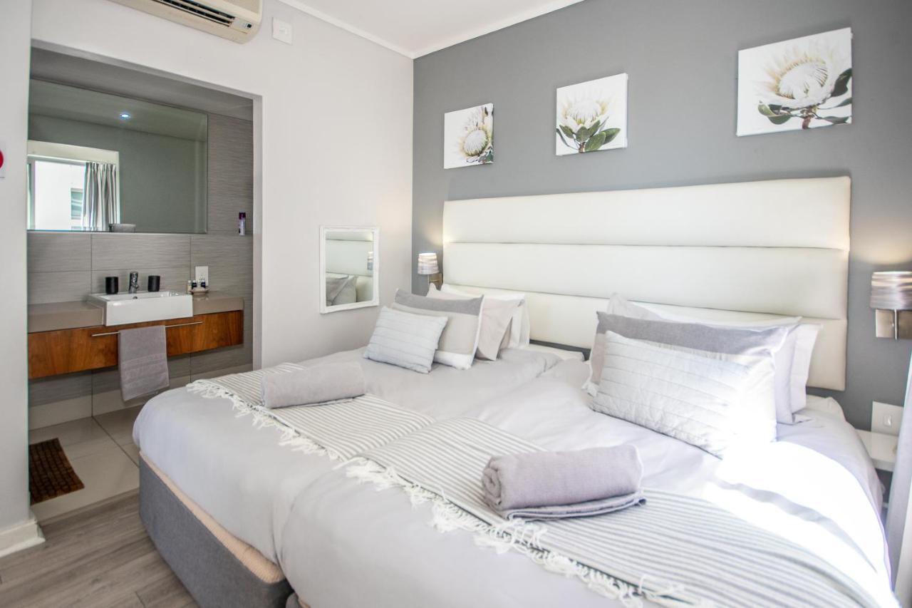 316 Harbour Bridge, Luxurious 2 Bedroom Apartment